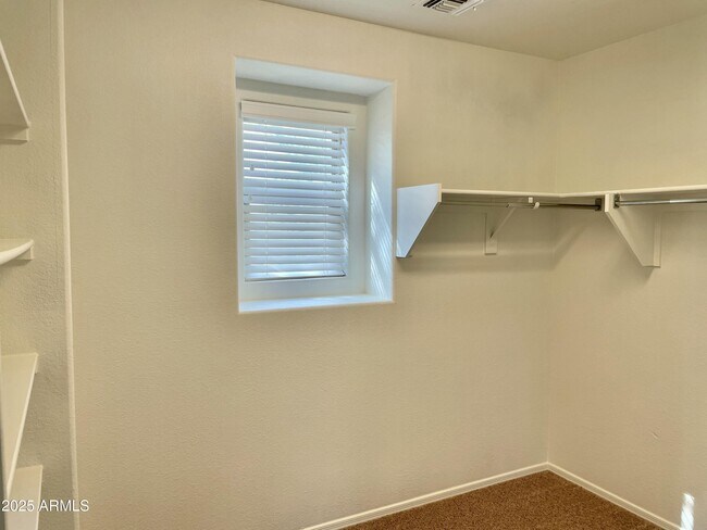 Building Photo - 3871 E Jasper Dr