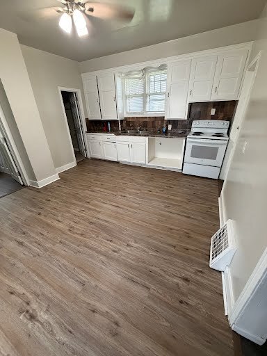 kitchen - 1418 S 12th St