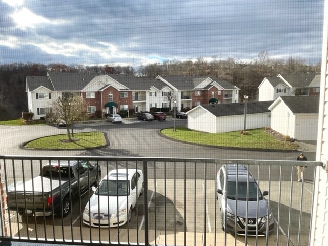 Building Photo - 850 Hidden Ridge Ct