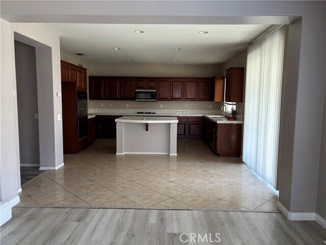 Building Photo - 13847 Blue Ribbon Ln