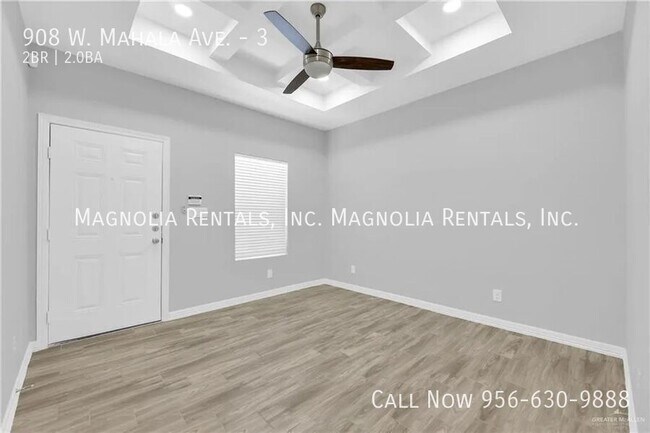 Building Photo - 908 W Mahala Ave