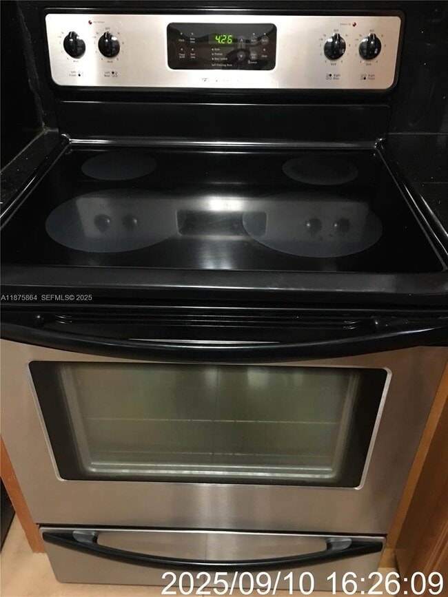 Building Photo - 5825 W 25th Ct