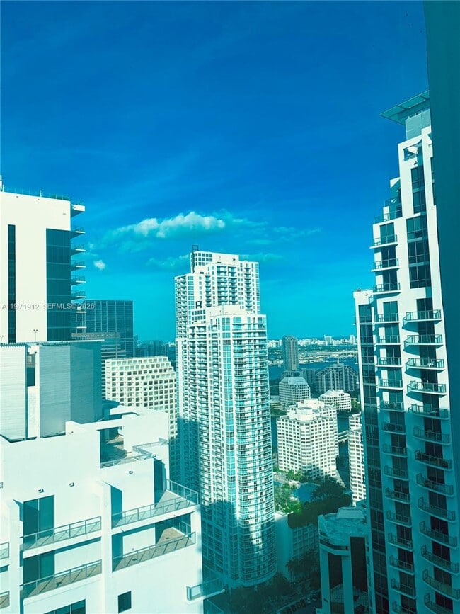 Building Photo - 1080 Brickell Ave