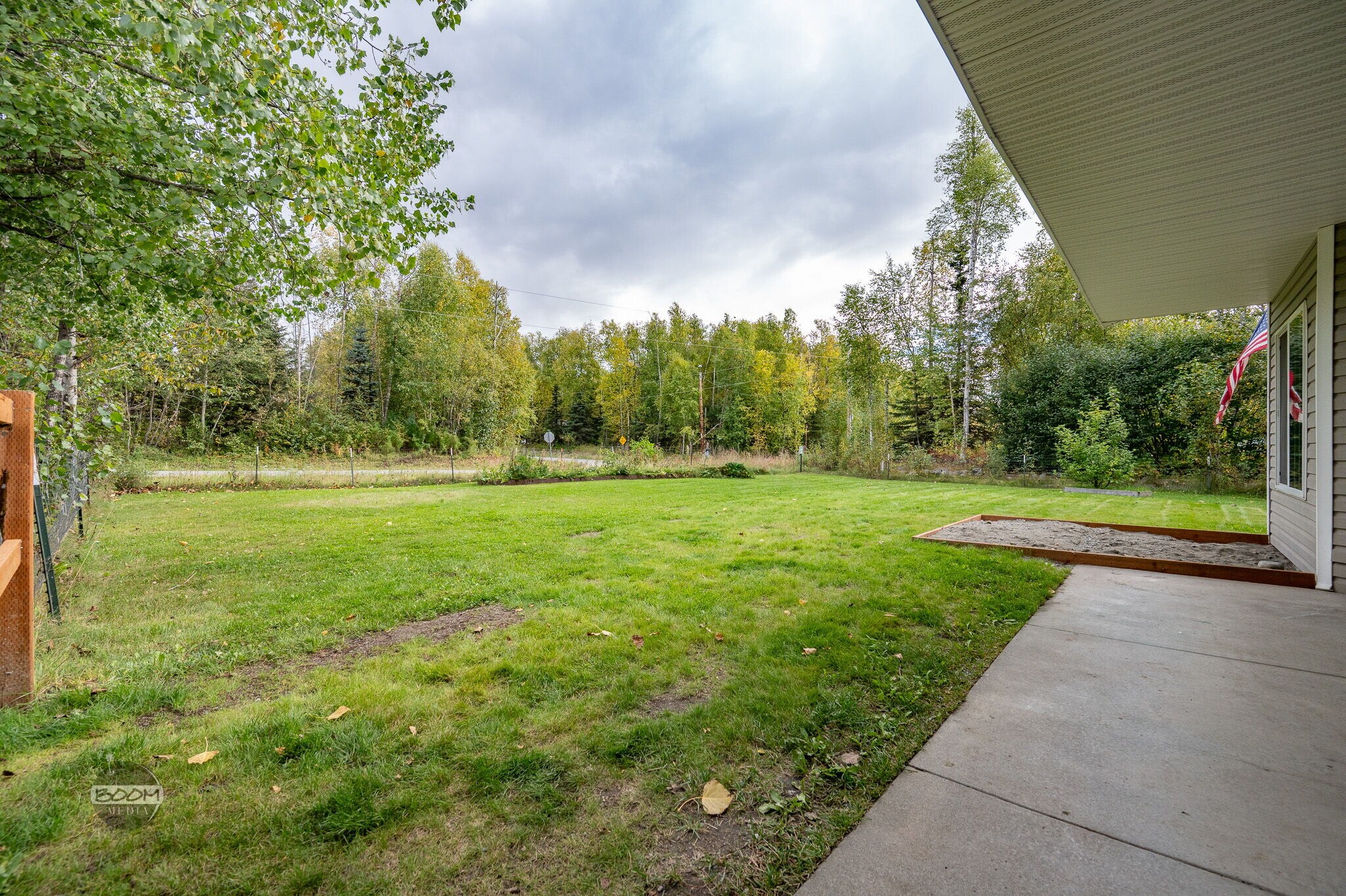 Building Photo - 3220 S Donovan Dr