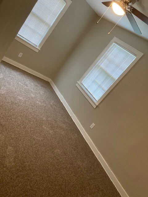 Building Photo - 4721 Grand Ave