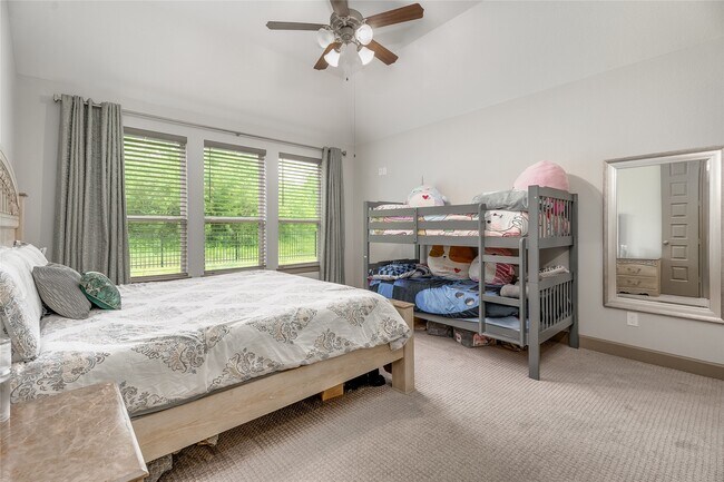 Building Photo - 2236 Bayou Cove Ln