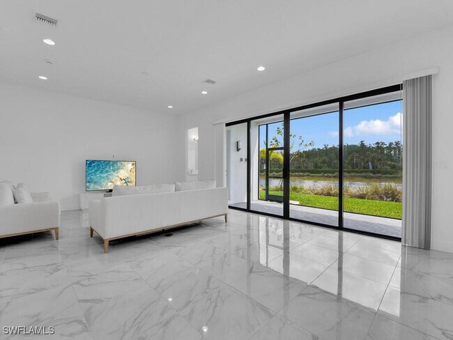 Building Photo - 20135 Camellia Crosse Ln