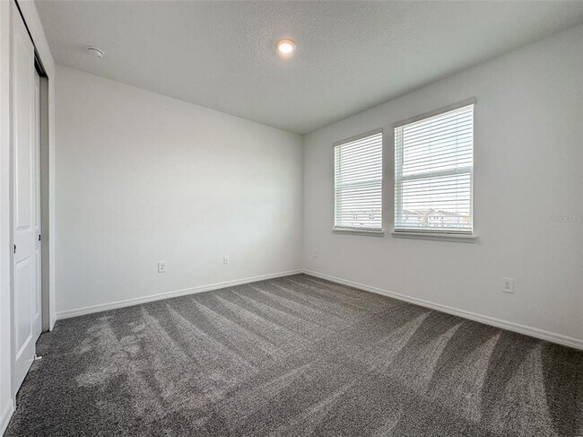Building Photo - 15089 Summer Harvest St