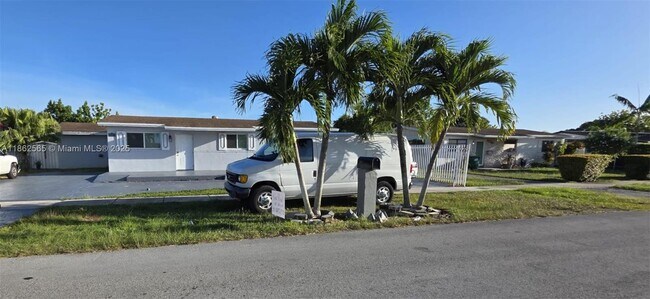 Primary Photo - 11720 SW 181st Terrace