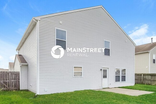 Building Photo - 4 Bedroom Pet-Friendly Home in Indianapoli...