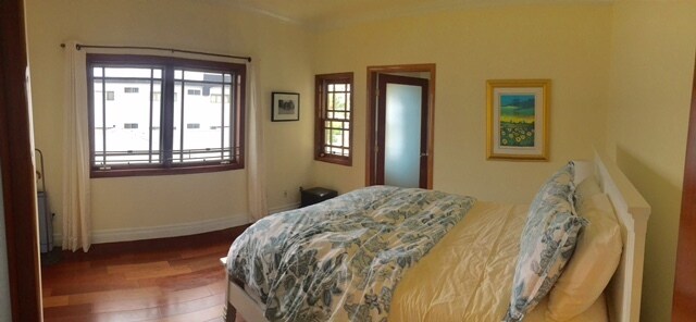 Building Photo - 1027 10th St