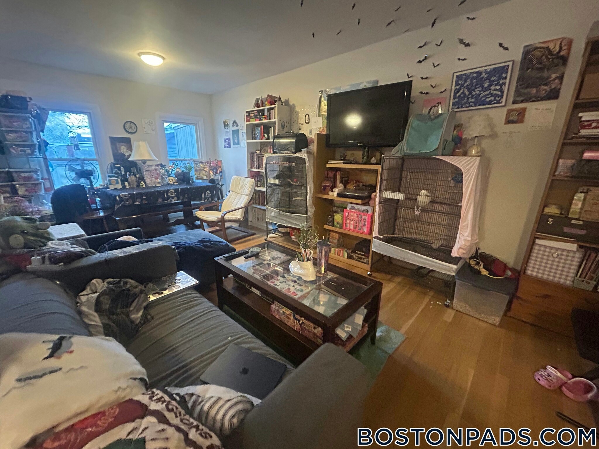 Building Photo - 160 Broadway