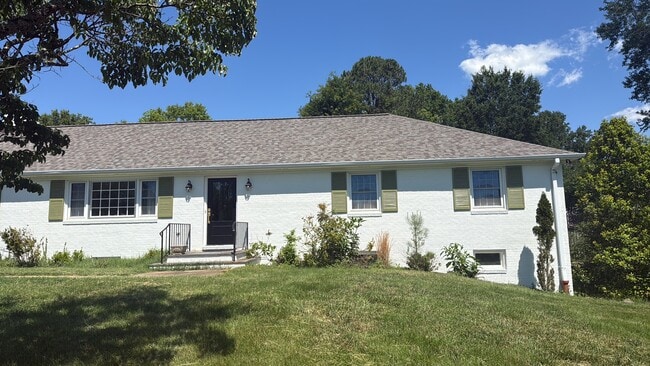 Building Photo - 331 Key West Dr
