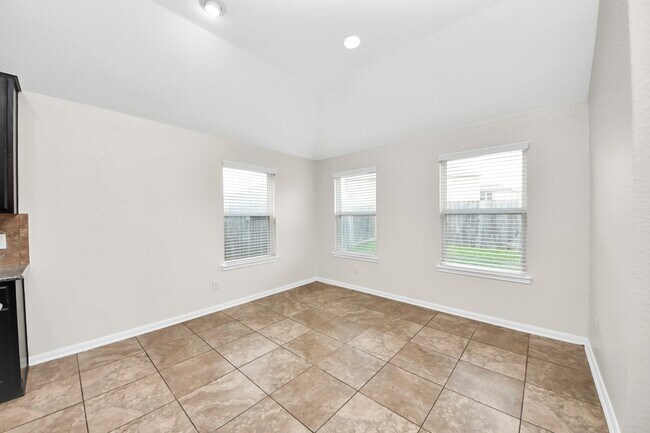 Building Photo - 6431 Westward Wood Way