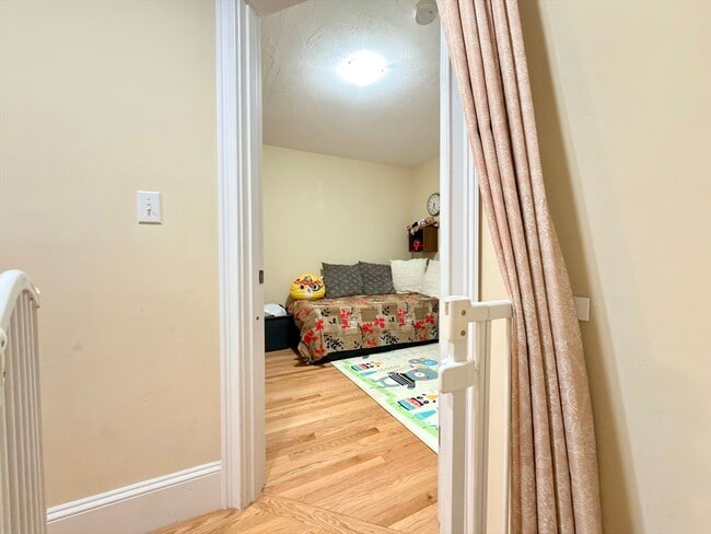 Building Photo - 143 Broad St