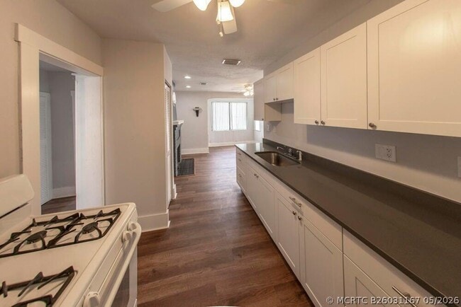 Building Photo - 4116 Virginia Terrace