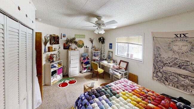 Building Photo - 1003 S 7th St