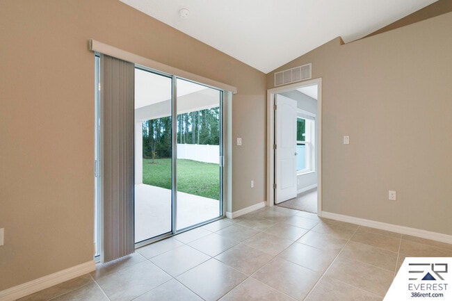 Building Photo - 53 Selma Trail