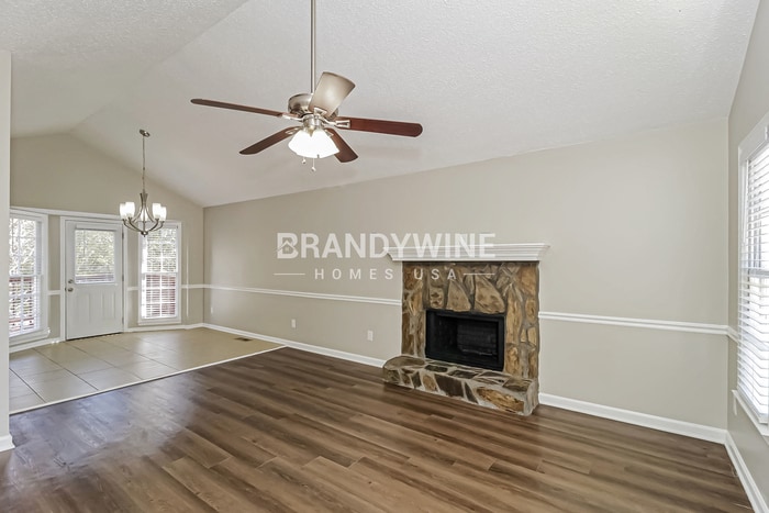 Building Photo - 106 Whitney Ln