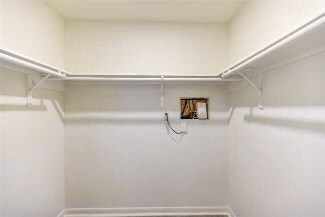 Building Photo - 1010 Hummingbird Point Ln