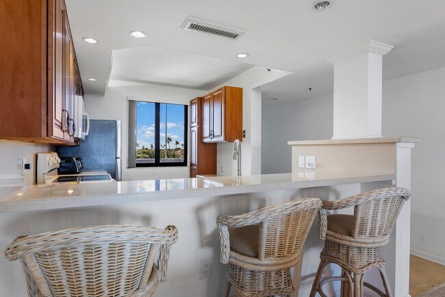 Building Photo - 701 S Seas Dr