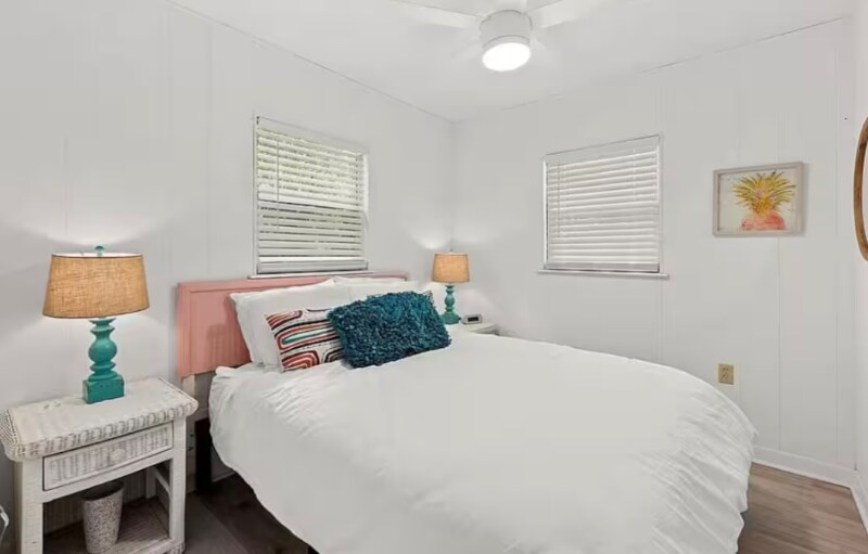 Building Photo - 237 Hibiscus Dr