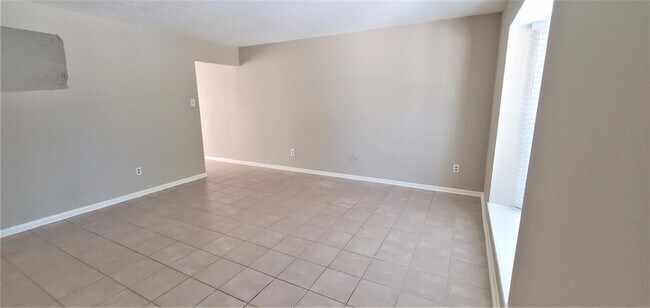 Building Photo - 2019 Place Rebecca Ln