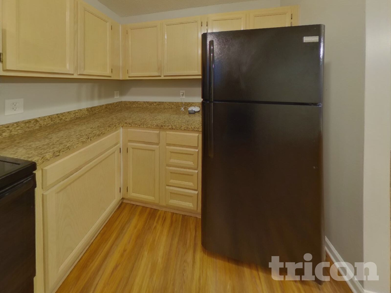 Building Photo - 8523 Lockerbie Ln