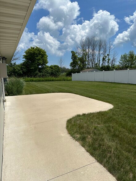 Building Photo - 3403 Cimarron Ct