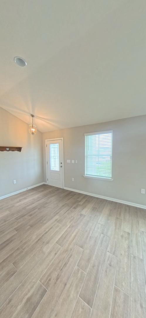 Building Photo - 70409 Winding River Dr