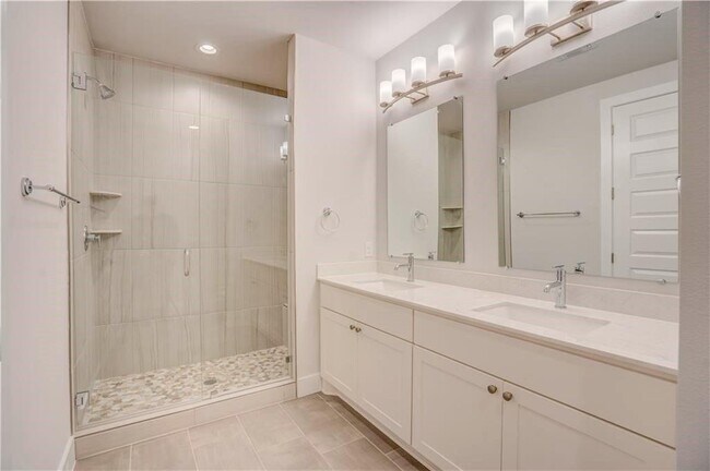 Building Photo - 4012 Manifest Ln