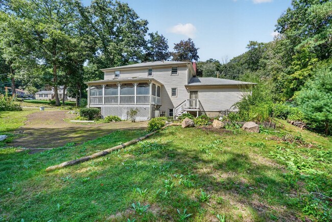 Building Photo - 375 Kendall Rd