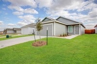 Building Photo - 2963 Hearts Trl