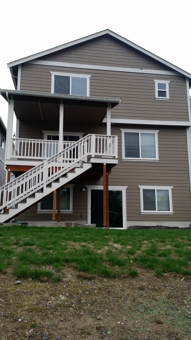 Building Photo - 4235 Stonecrest Ct