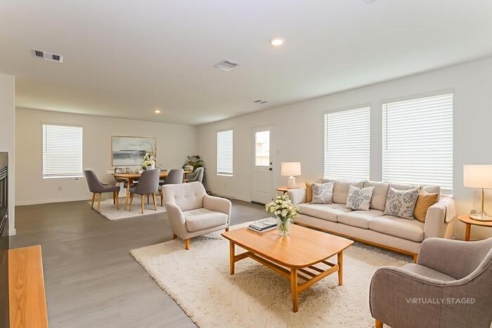 Building Photo - 3089 Fantasy Ter Dr