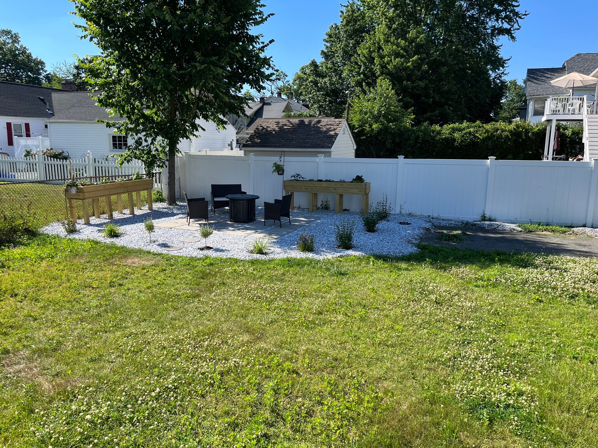 patio day - 119 Chestnut St
