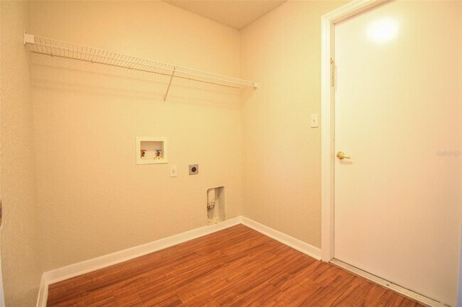 Building Photo - 3002 Chasewood Dr