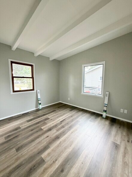 Bedroom 3 - 1122 Kingsley Dr