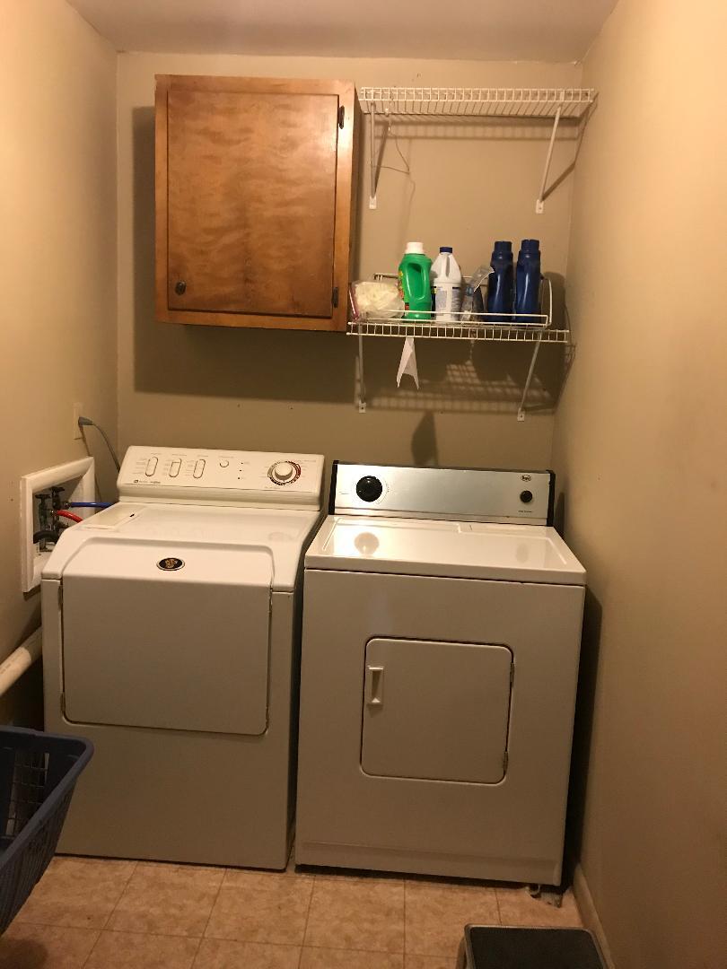 Building Photo - 2657 Frontier Trl