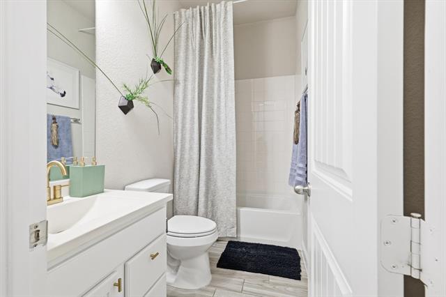 Building Photo - 234 Lindenwood Ave