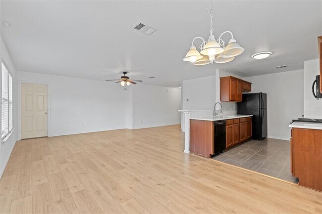 Primary Photo - 11205 Burton St