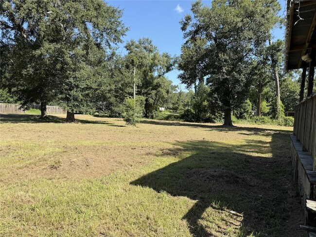 Building Photo - 10779 Doe Hill Dr