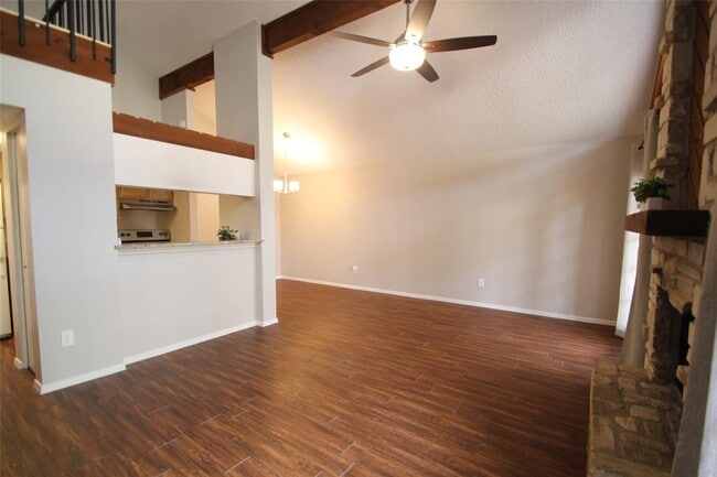 Building Photo - 1712 Cinnamon Path