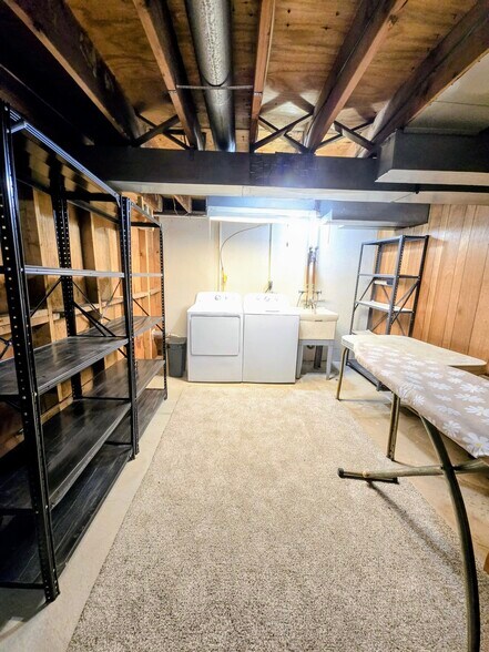 Building Photo - 16810 Edloytom Way