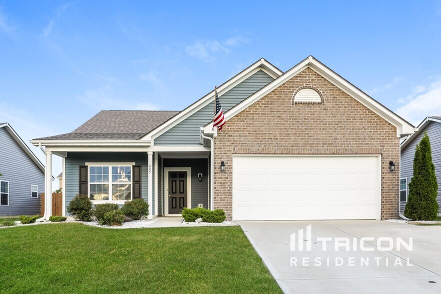 Primary Photo - 485 Thunderwood Dr
