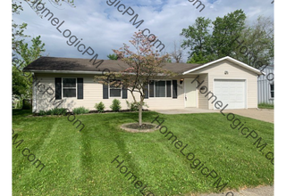 Building Photo - EAST - RECENTLY UPDATED 4 BEDROOM / 2 BATH HOME AVAILABLE NOW!