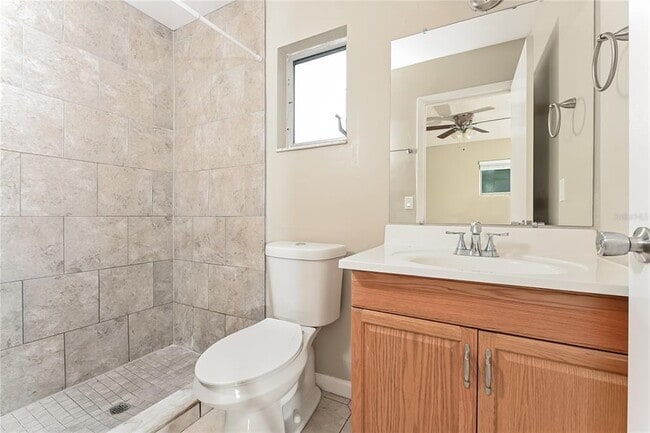 Building Photo - 2549 Brampton Ct