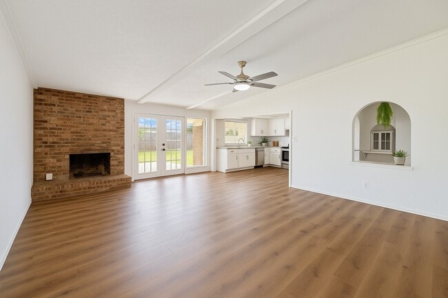 Building Photo - 5126 Sprey Dr