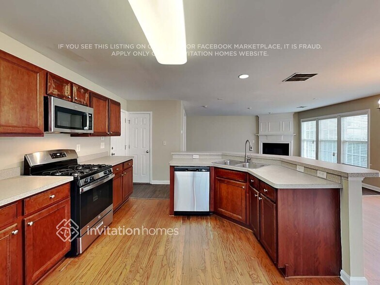 Building Photo - 3612 Tinsley Way SW