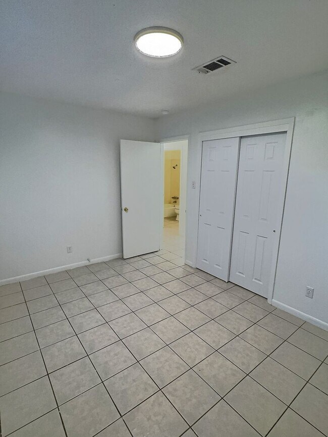 Building Photo - 3-Bedroom Home Near Downtown Ocean Springs in the Golf Cart District